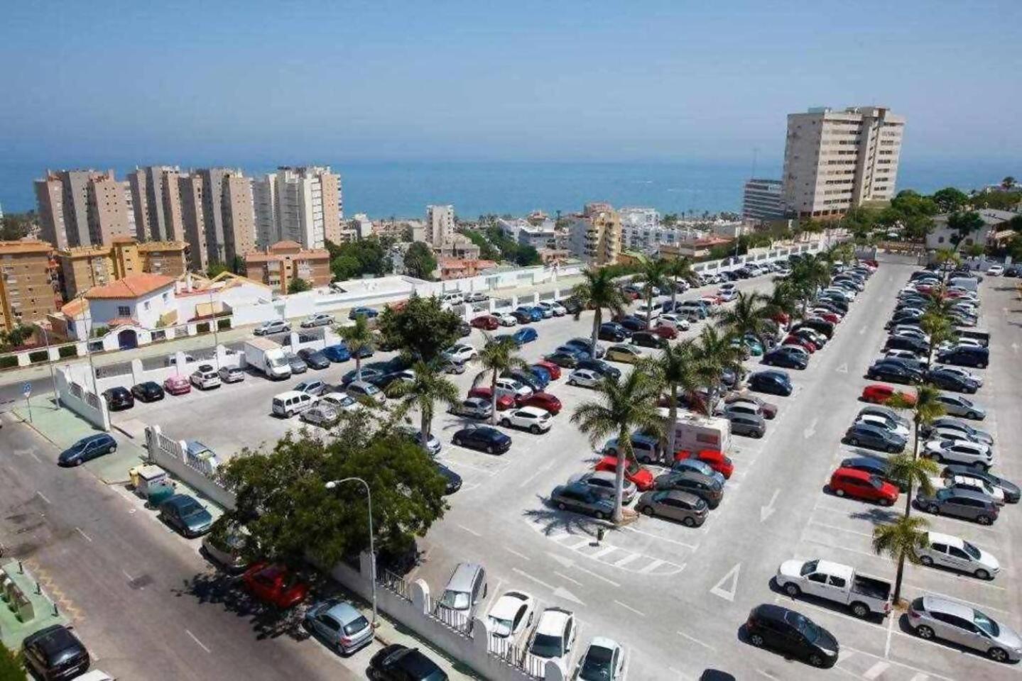 Centro Plaza Torremolinos Apto 24 Wifi Terraza Exterior photo